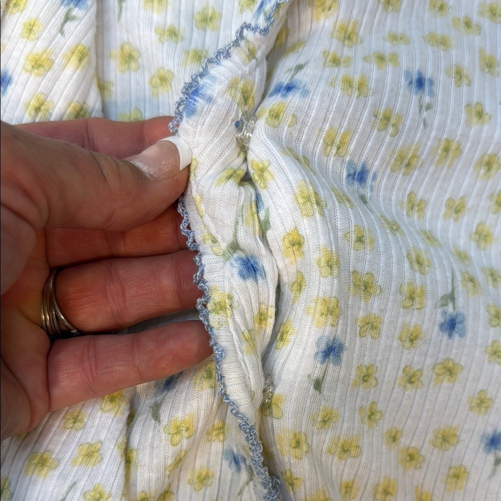 Vintage Earth Angels Floral Pajama Set, ruffled hems, sz Med &Small, *READ - Picture 6 of 11